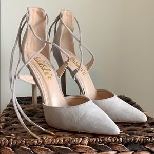 Grey point toe heels